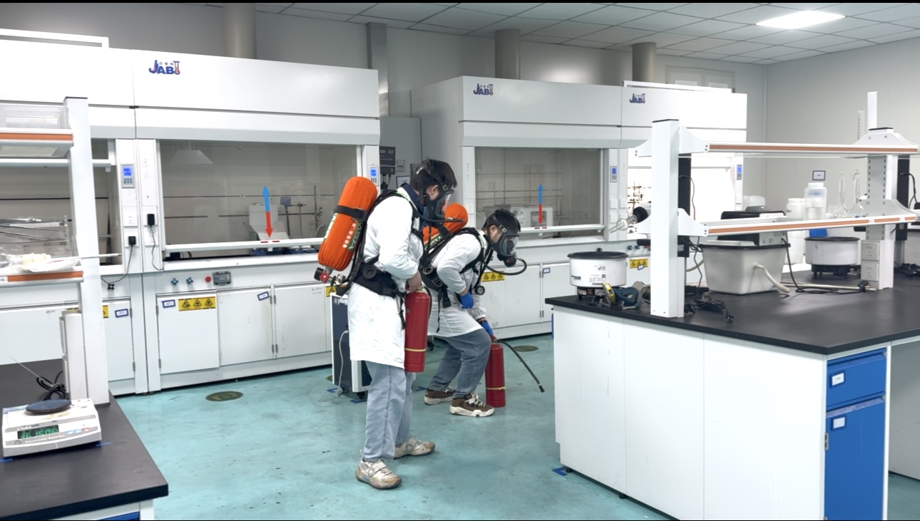 以練為戰(zhàn)，防患未“燃”！道弘新材料研究院順利舉行消防應(yīng)急演練